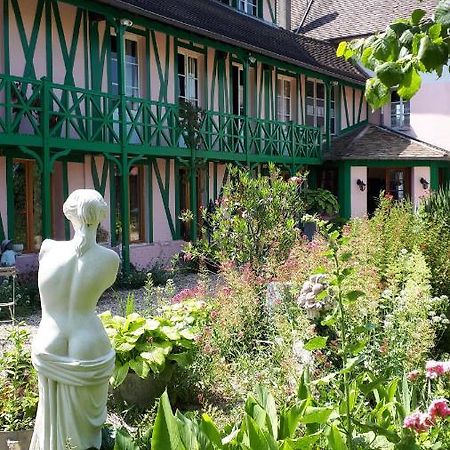 Le Jardin Des Merveilles Saint-Pierre-d'Autils Exteriér fotografie