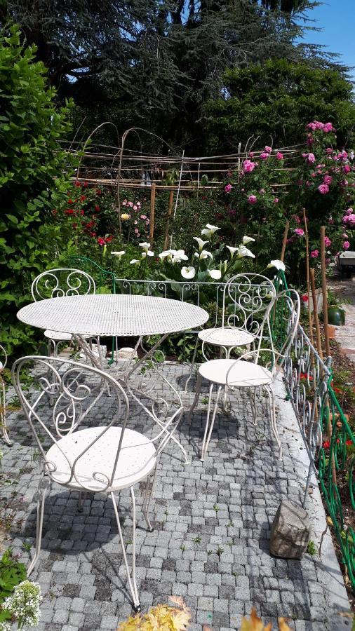 Le Jardin Des Merveilles Saint-Pierre-d'Autils Exteriér fotografie